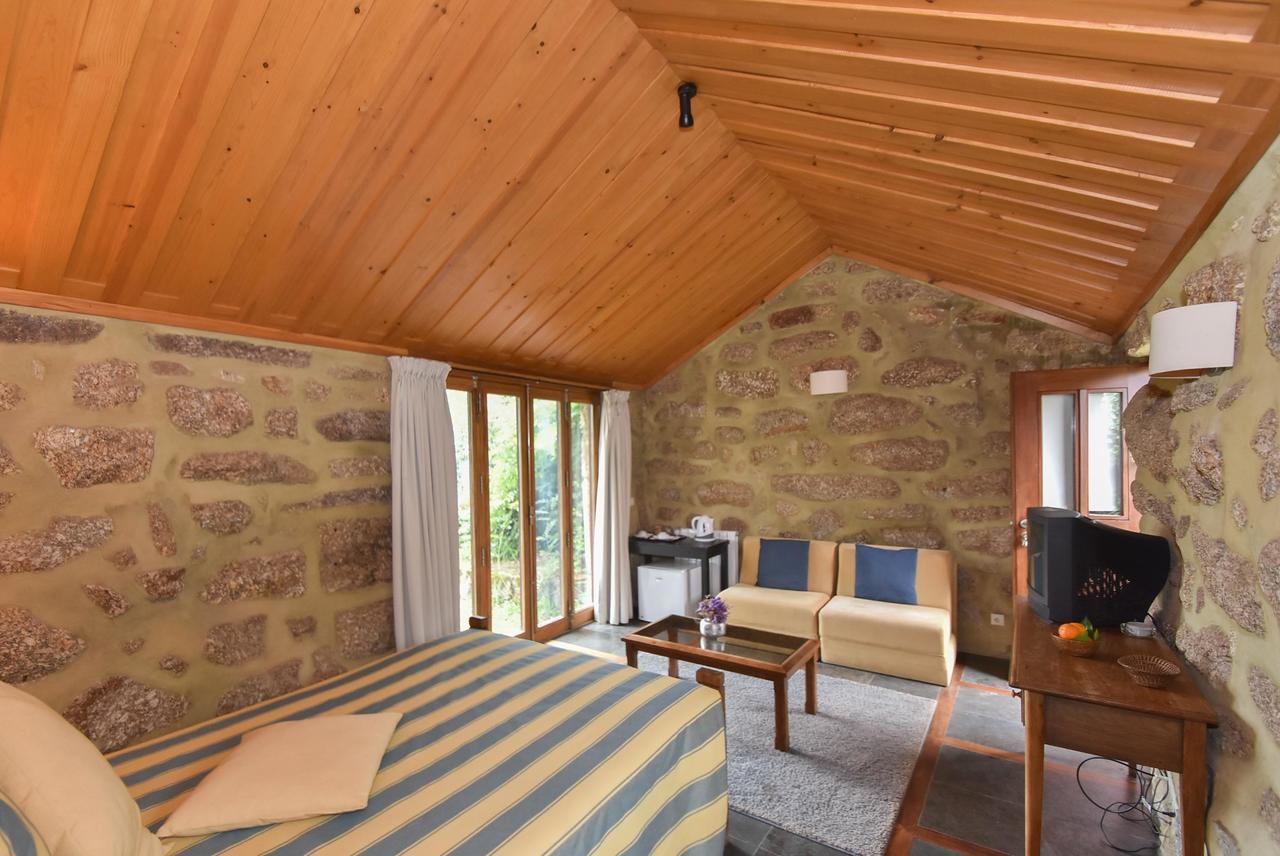 Quinta De Abol De Baixo Hotell Entre-os-Rios Exteriör bild