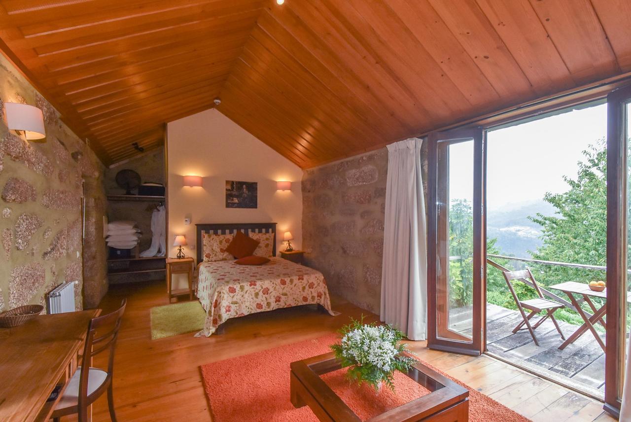 Quinta De Abol De Baixo Hotell Entre-os-Rios Exteriör bild