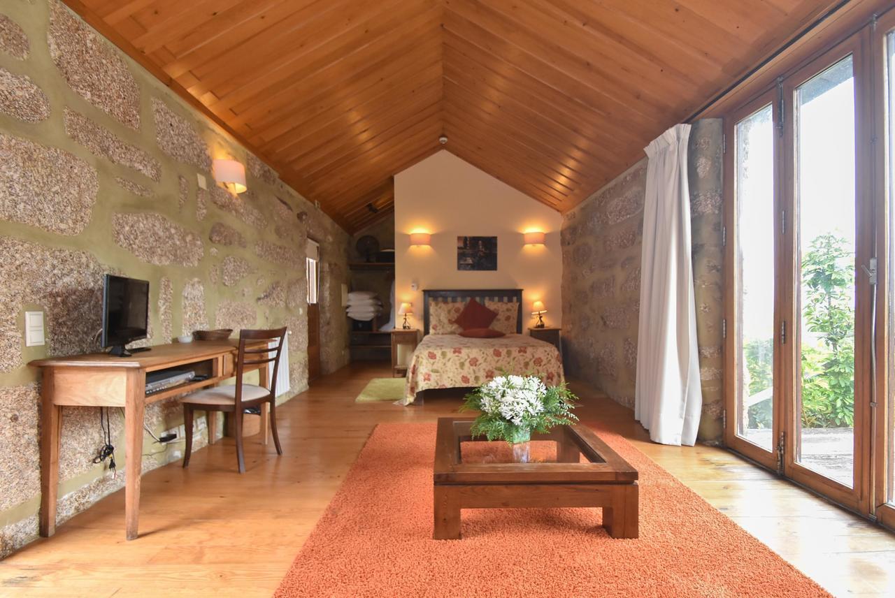 Quinta De Abol De Baixo Hotell Entre-os-Rios Exteriör bild